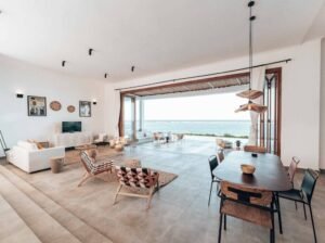Luxury pluse Beachfront House for Sale, 4 Bed Ocean View Private Pool and Parking